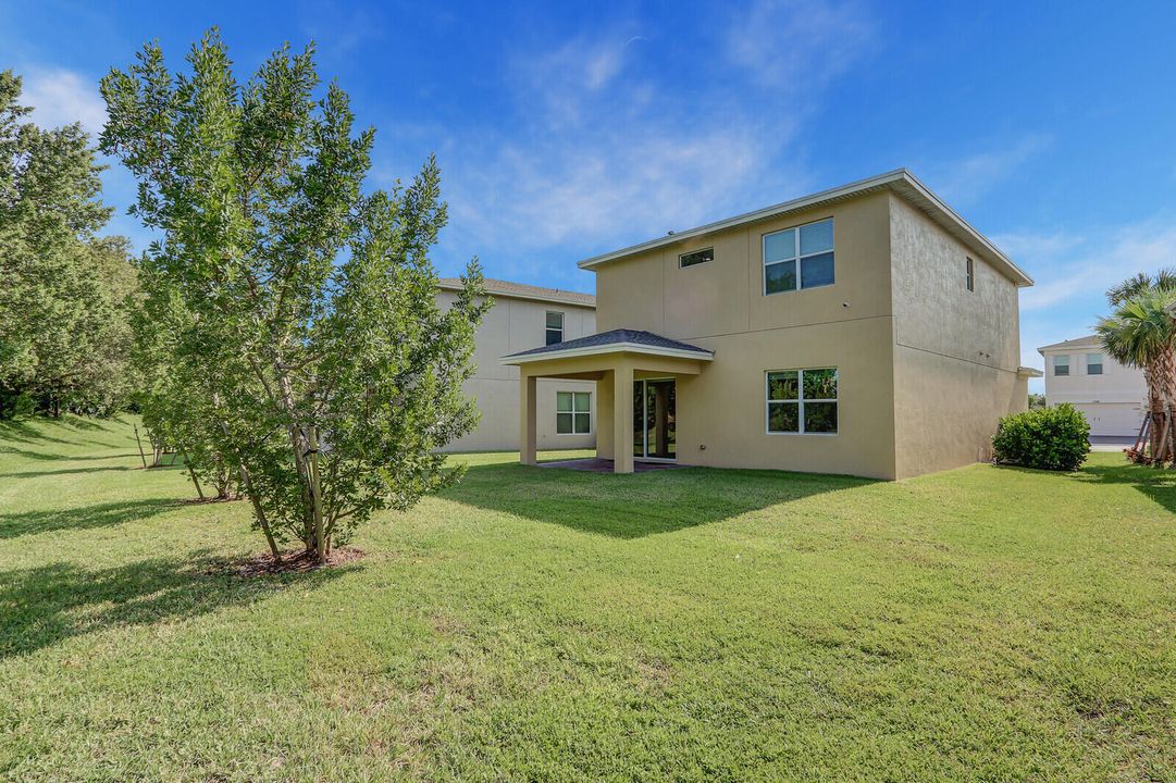 For Sale: $399,000 (3 beds, 2 baths, 2080 Square Feet)