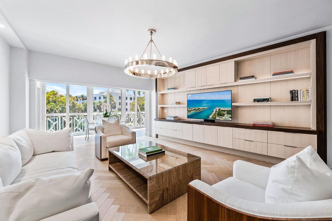 For Sale: $3,750,000 (2 beds, 2 baths, 1680 Square Feet)