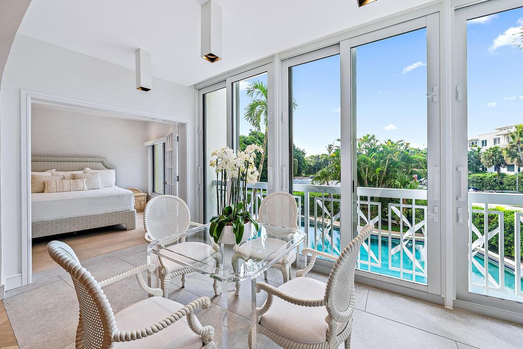 For Sale: $3,750,000 (2 beds, 2 baths, 1680 Square Feet)