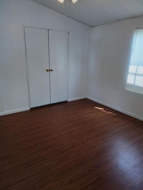 For Rent: $1,900 (2 beds, 2 baths, 924 Square Feet)