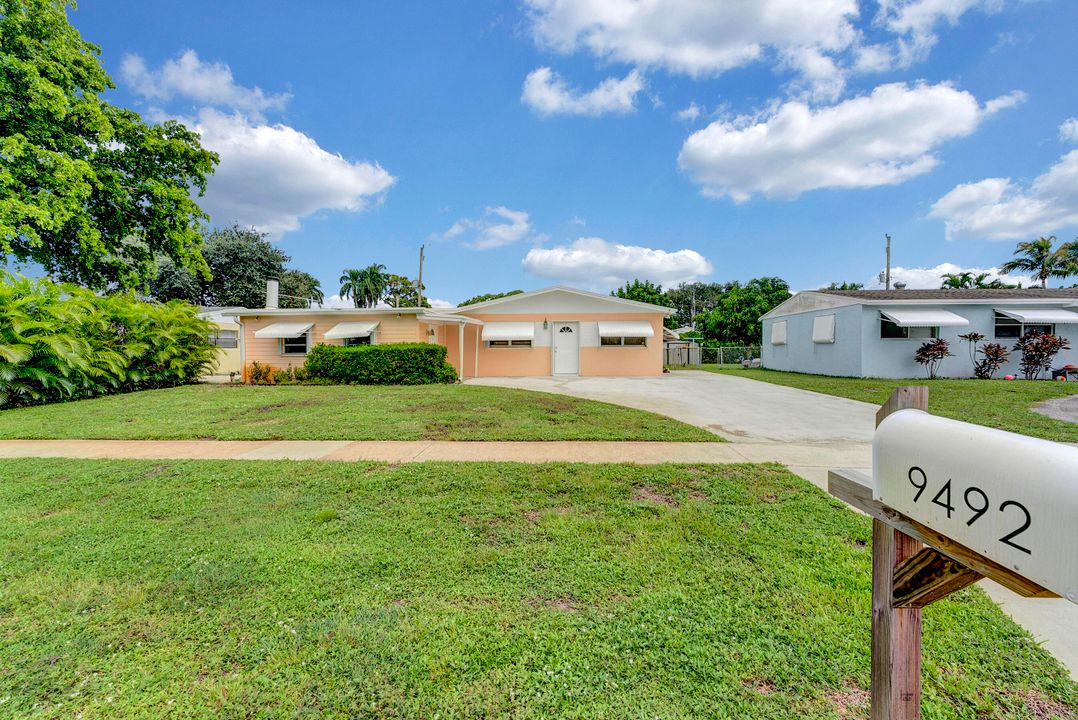 For Sale: $505,000 (3 beds, 1 baths, 1095 Square Feet)