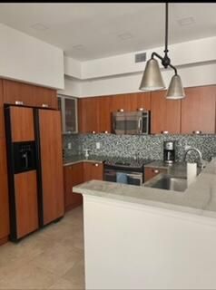 For Rent: $7,850 (2 beds, 2 baths, 1206 Square Feet)