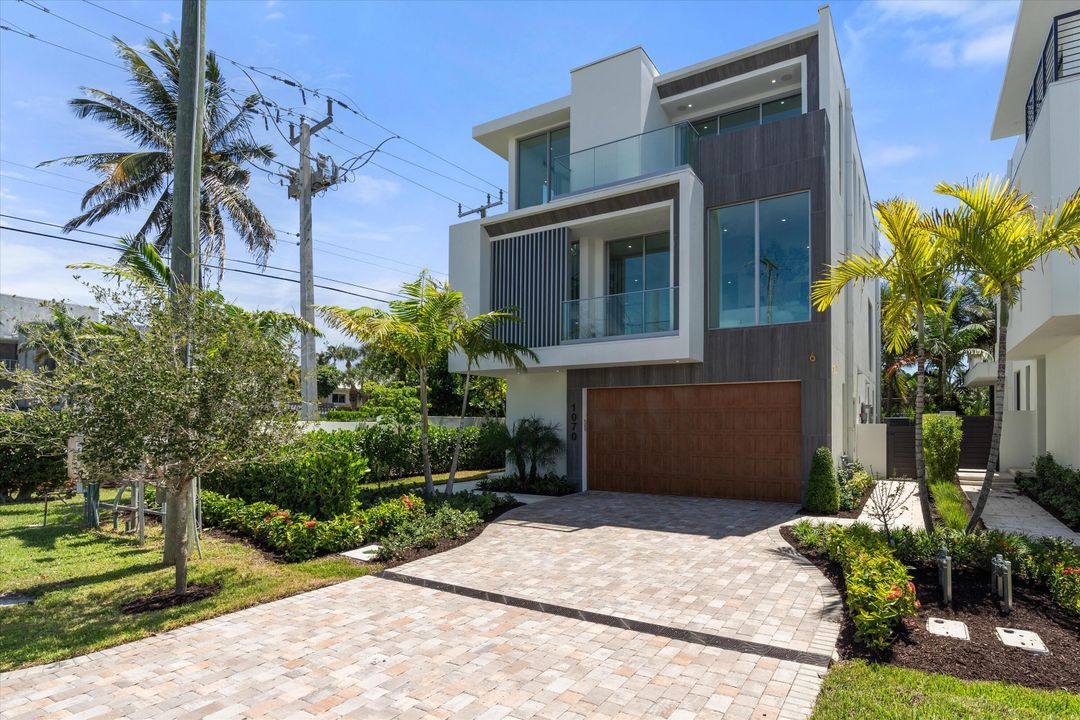 En Venta: $4,745,000 (4 camas, 4 baños, 3929 Pies cuadrados)