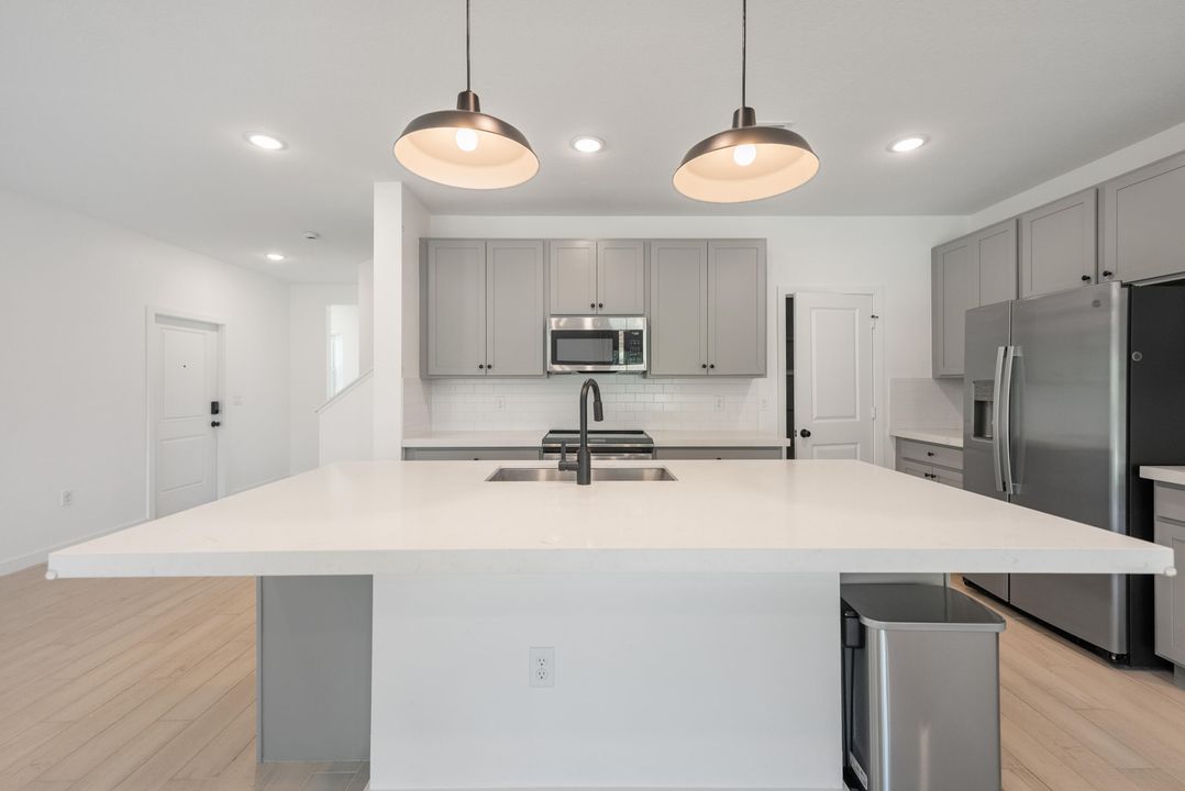 For Sale: $405,000 (3 beds, 2 baths, 2056 Square Feet)