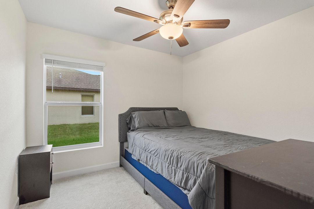 For Sale: $349,000 (3 beds, 2 baths, 1270 Square Feet)