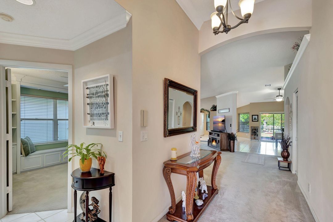 For Sale: $545,000 (3 beds, 2 baths, 1802 Square Feet)