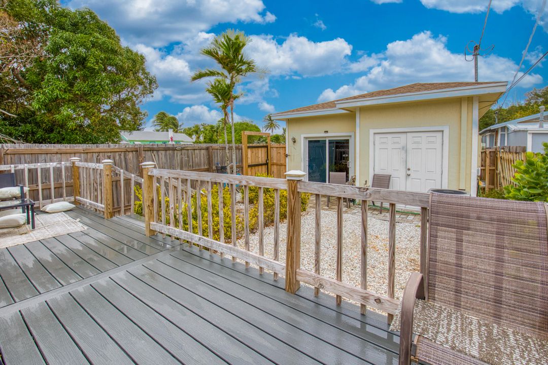 For Sale: $565,000 (3 beds, 2 baths, 1265 Square Feet)