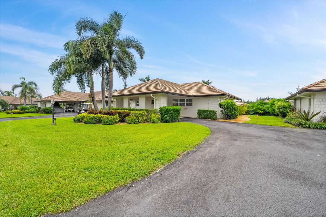 For Sale: $695,000 (2 beds, 2 baths, 1892 Square Feet)