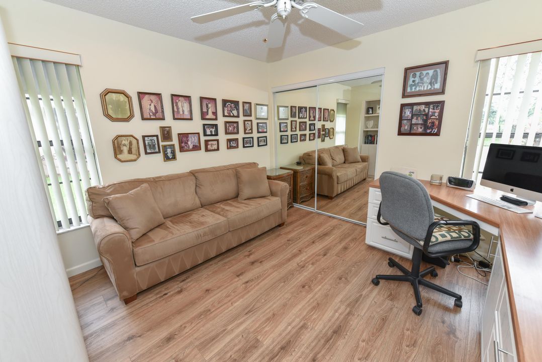 For Sale: $379,900 (2 beds, 2 baths, 1654 Square Feet)