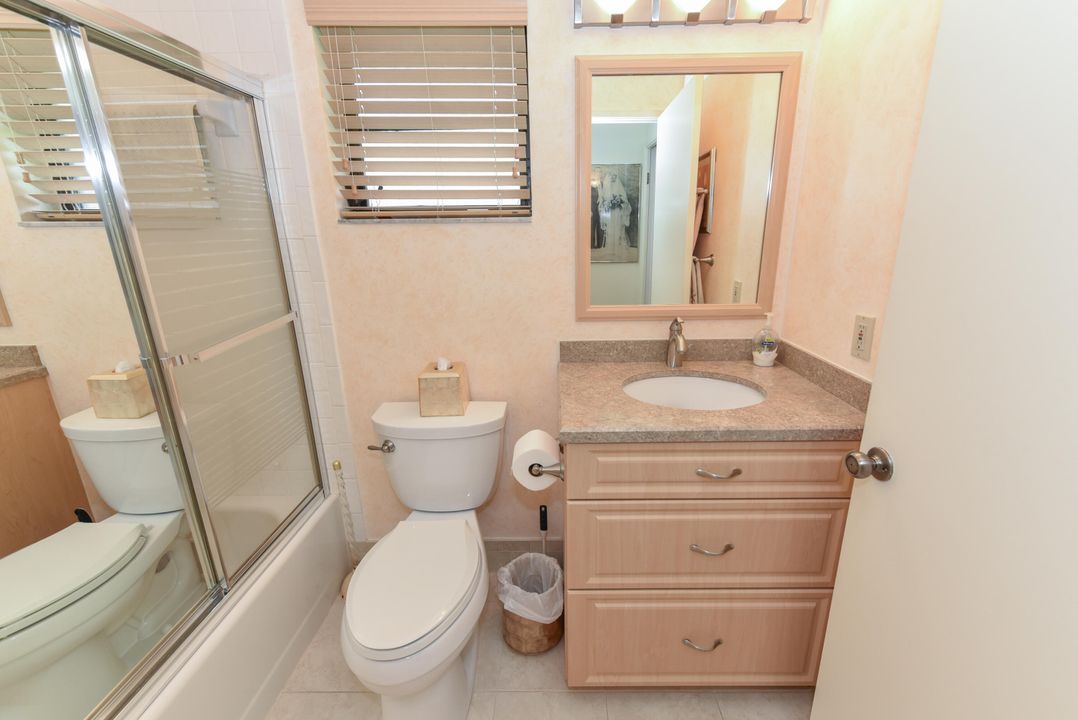 For Sale: $379,900 (2 beds, 2 baths, 1654 Square Feet)