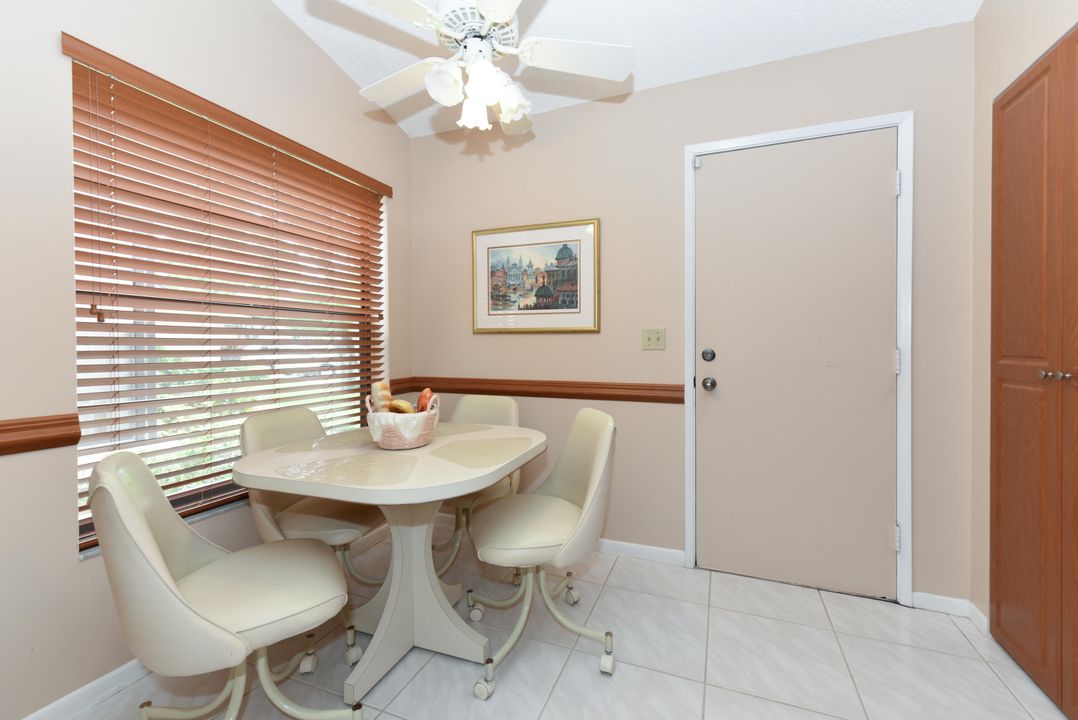 For Sale: $379,900 (2 beds, 2 baths, 1654 Square Feet)