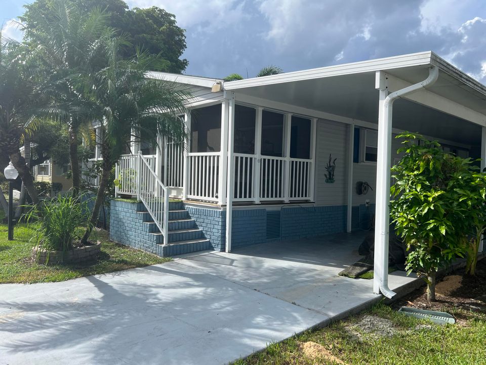 For Sale: $170,000 (3 beds, 2 baths, 1400 Square Feet)