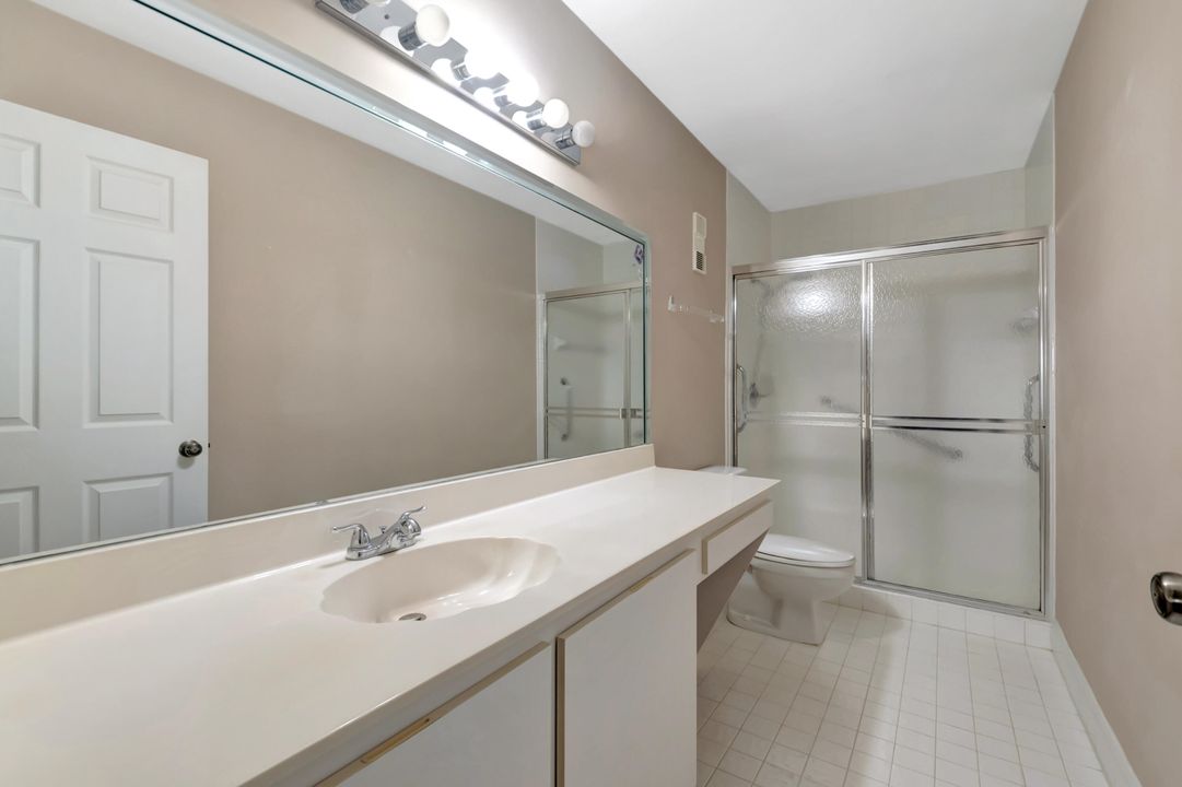 For Sale: $375,000 (2 beds, 2 baths, 1410 Square Feet)