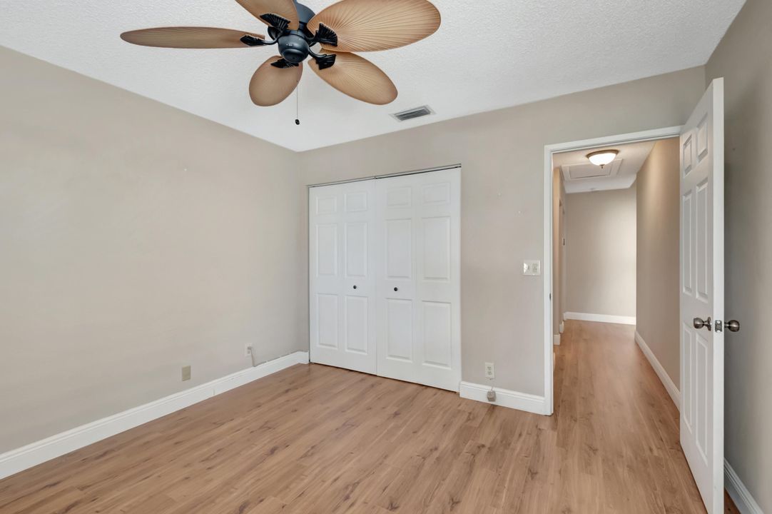 For Sale: $375,000 (2 beds, 2 baths, 1410 Square Feet)