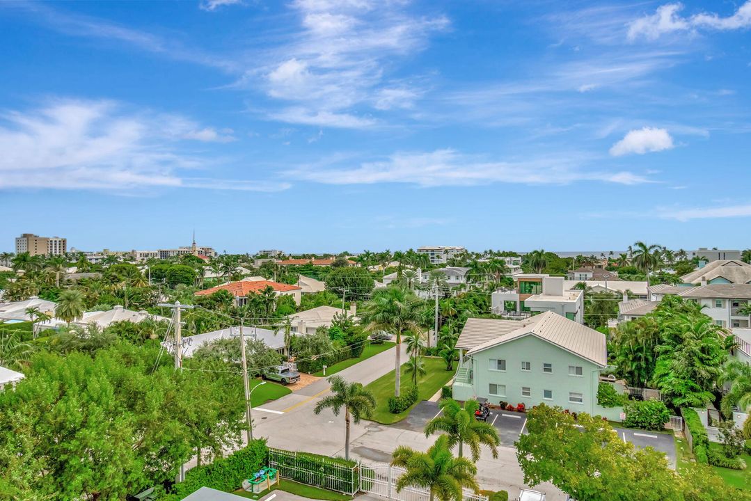 For Sale: $1,450,000 (2 beds, 2 baths, 1760 Square Feet)