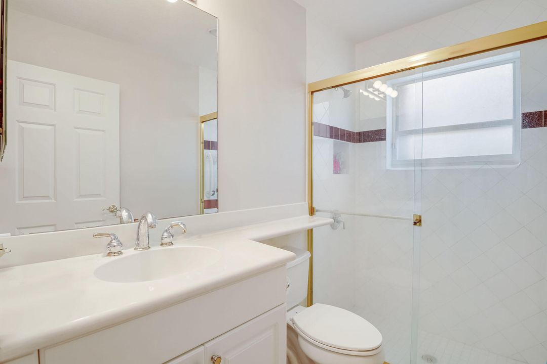 For Sale: $525,000 (3 beds, 2 baths, 2015 Square Feet)