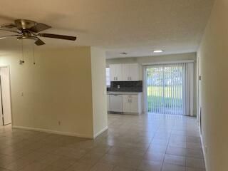 For Rent: $2,100 (2 beds, 2 baths, 1026 Square Feet)