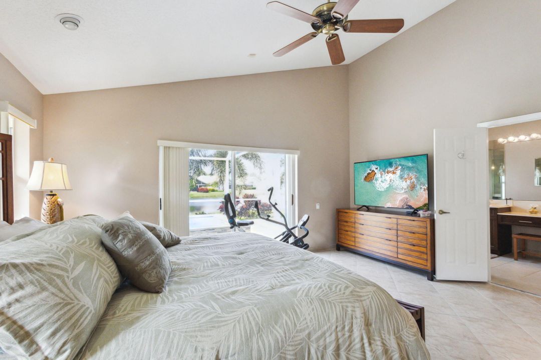 For Sale: $625,000 (3 beds, 2 baths, 2586 Square Feet)