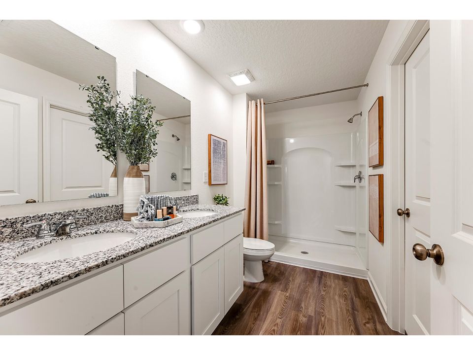 For Sale: $327,990 (3 beds, 2 baths, 1665 Square Feet)