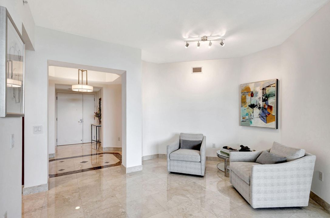 For Sale: $730,000 (2 beds, 2 baths, 1831 Square Feet)