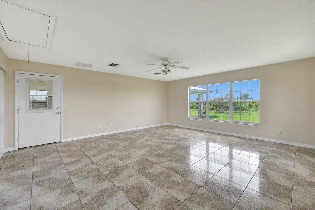 For Sale: $475,000 (4 beds, 2 baths, 3119 Square Feet)