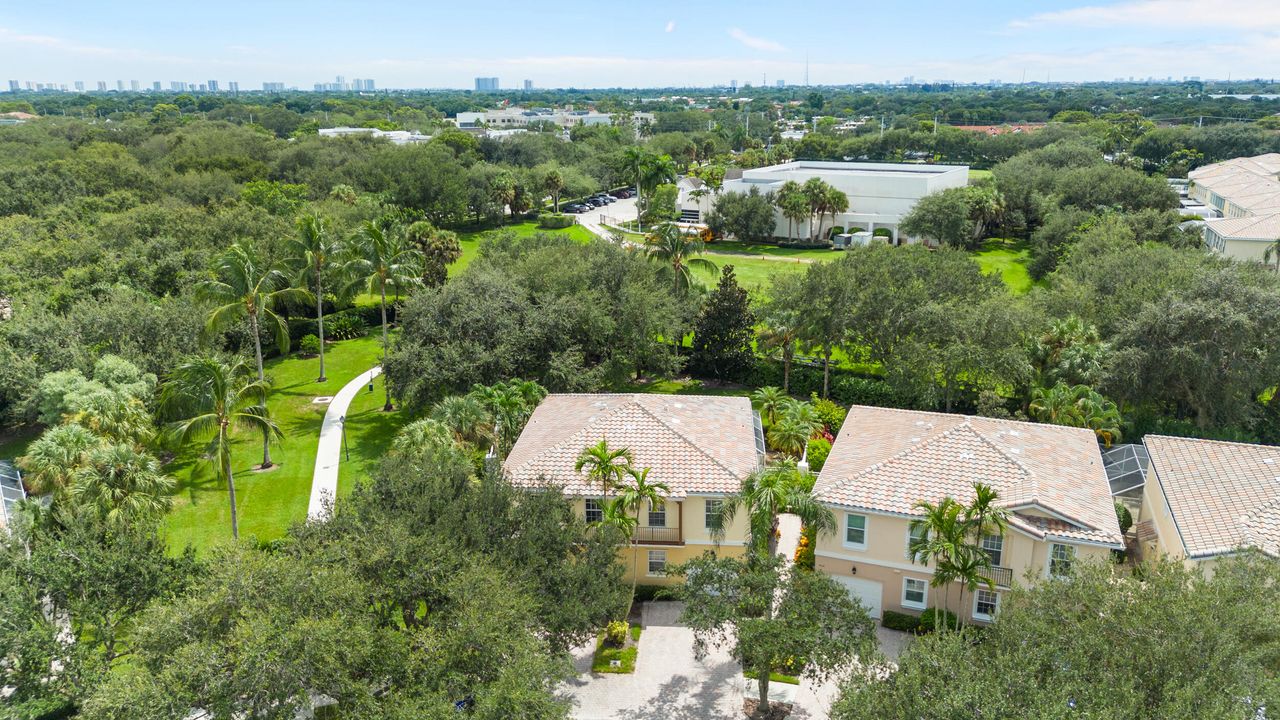 For Sale: $519,000 (3 beds, 2 baths, 1570 Square Feet)