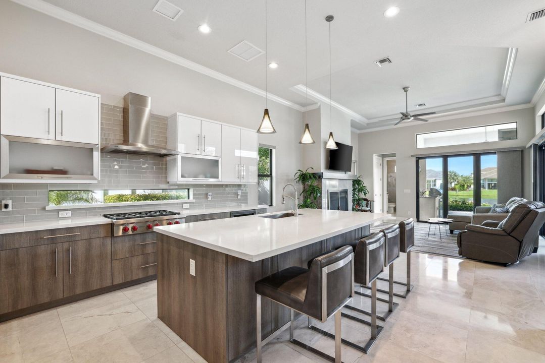 Active With Contract: $2,250,000 (4 beds, 4 baths, 3705 Square Feet)