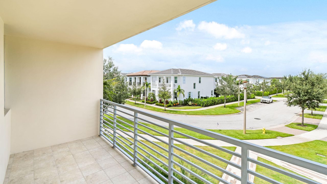 For Sale: $1,649,990 (4 beds, 3 baths, 3849 Square Feet)