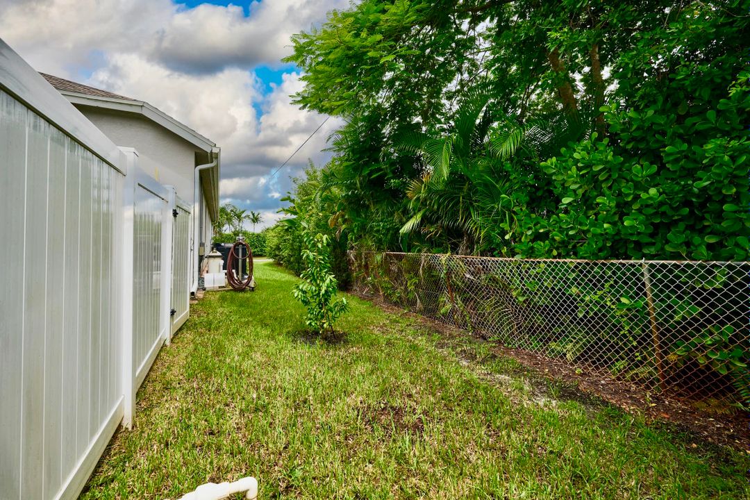 For Sale: $625,000 (3 beds, 3 baths, 2417 Square Feet)