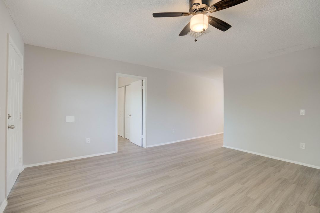 Active With Contract: $2,875 (3 beds, 1 baths, 1100 Square Feet)