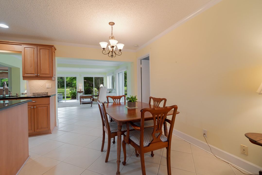 For Sale: $485,000 (2 beds, 2 baths, 1690 Square Feet)