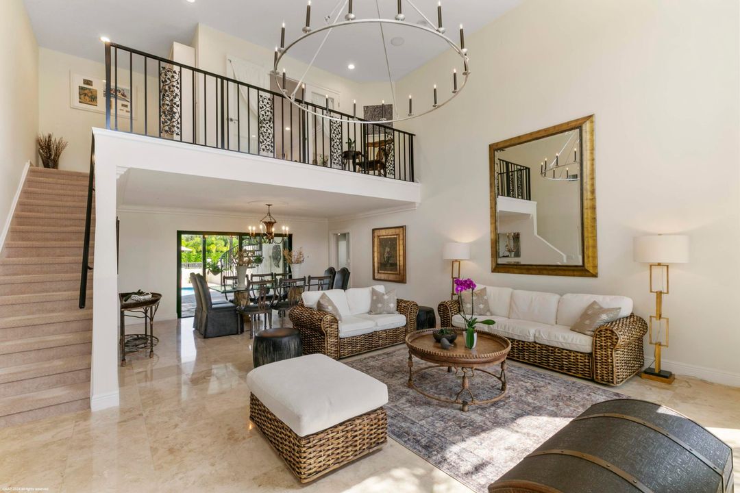 For Sale: $3,790,000 (5 beds, 4 baths, 2912 Square Feet)