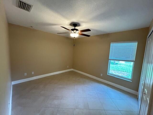 For Rent: $2,900 (4 beds, 3 baths, 2182 Square Feet)