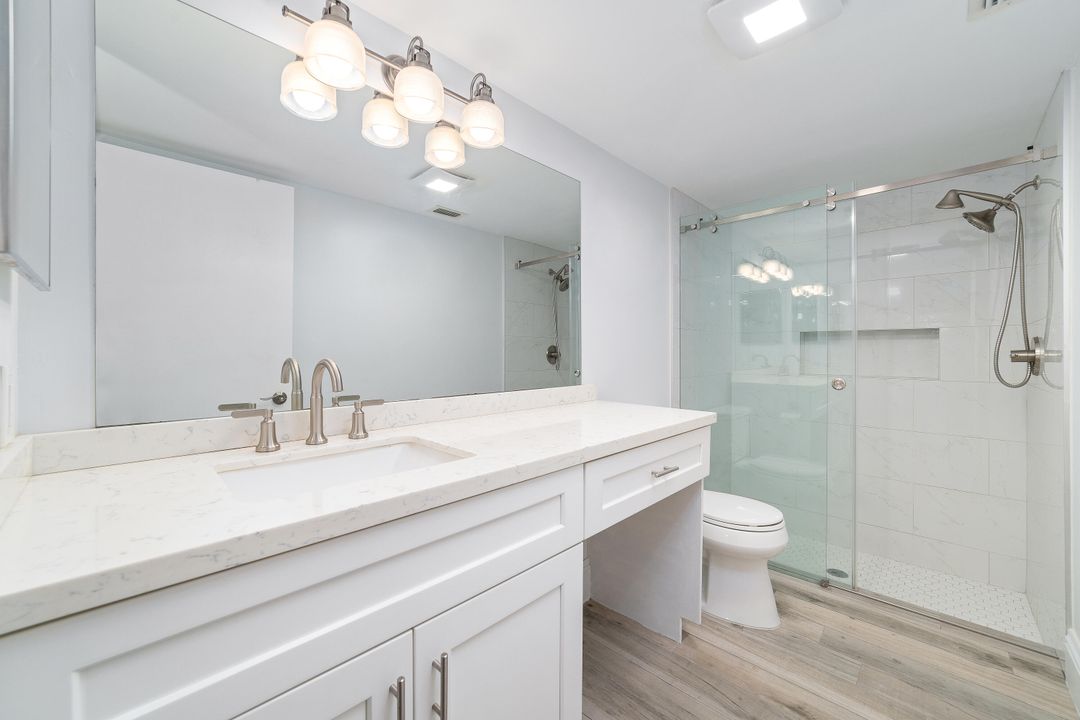 For Sale: $334,900 (2 beds, 2 baths, 1330 Square Feet)