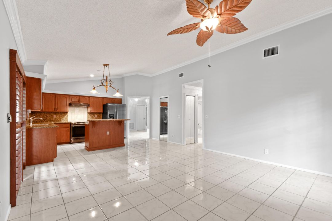 Active With Contract: $3,000 (3 beds, 2 baths, 2327 Square Feet)