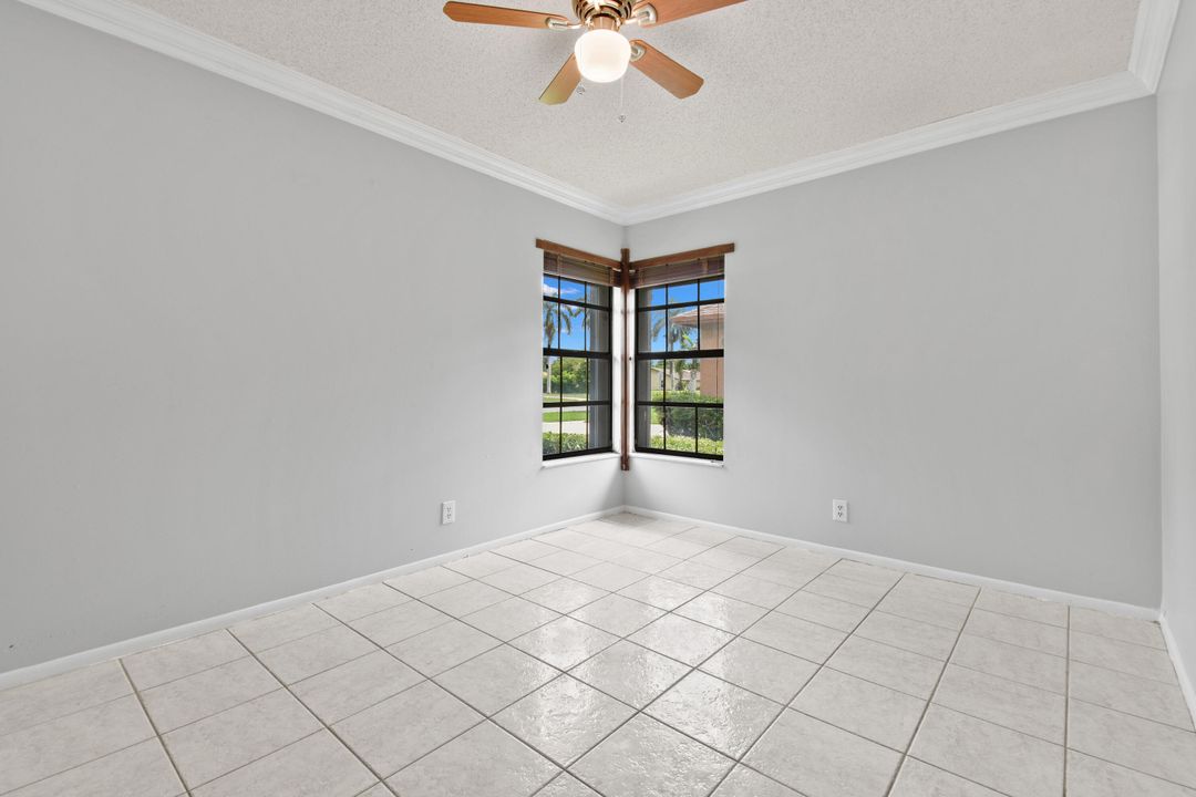 Active With Contract: $3,000 (3 beds, 2 baths, 2327 Square Feet)