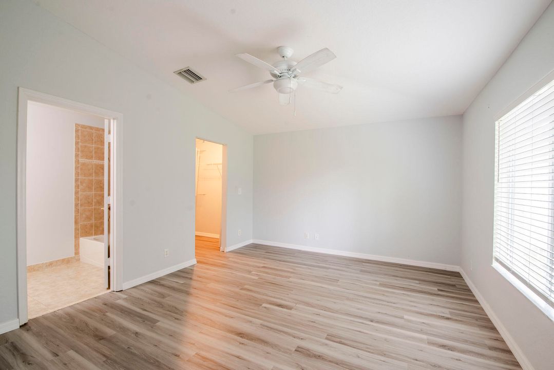 For Sale: $429,999 (3 beds, 2 baths, 1377 Square Feet)