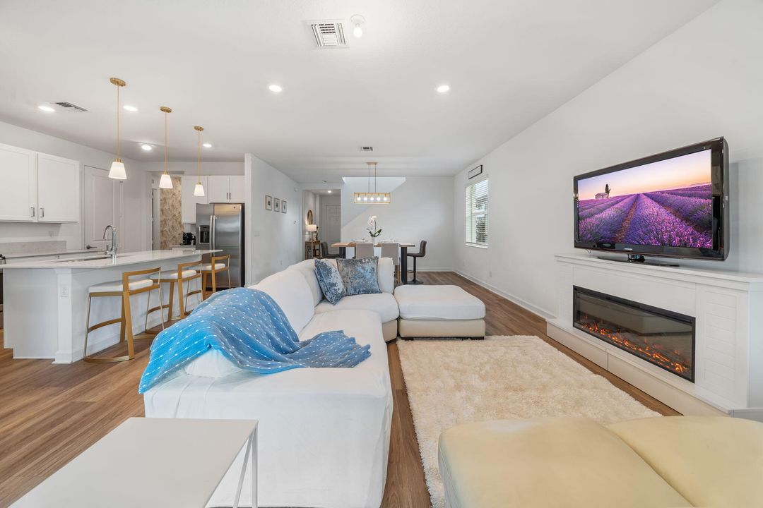 For Sale: $635,000 (3 beds, 2 baths, 2179 Square Feet)