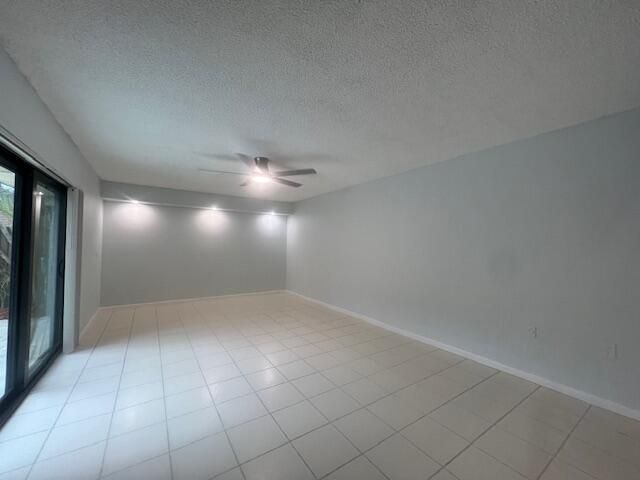 For Rent: $3,250 (2 beds, 2 baths, 1285 Square Feet)