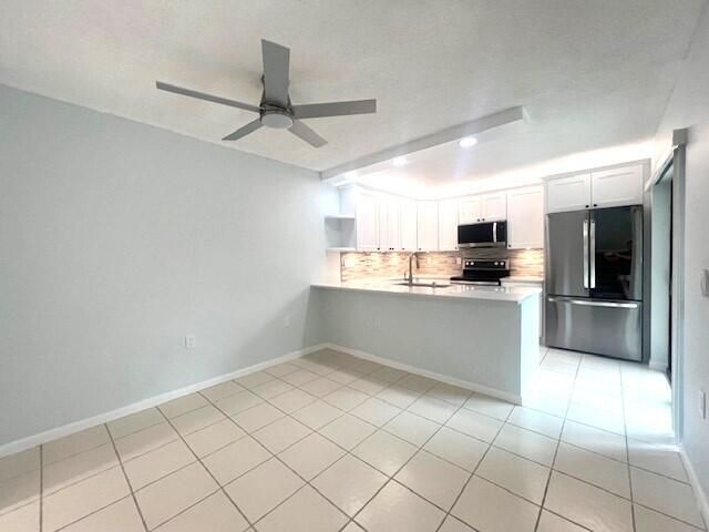 For Rent: $3,250 (2 beds, 2 baths, 1285 Square Feet)