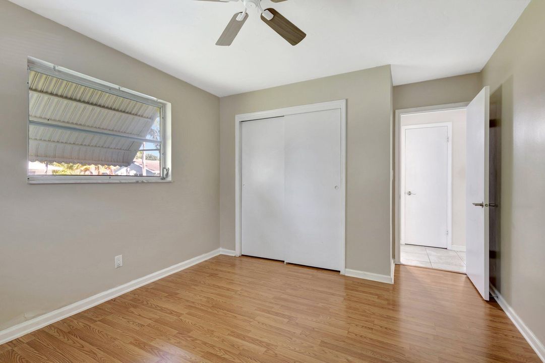 For Sale: $539,900 (2 beds, 1 baths, 1100 Square Feet)