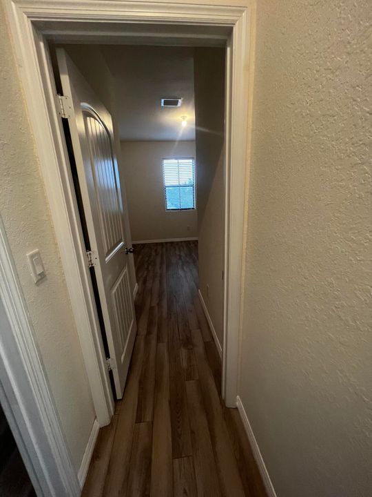 For Rent: $2,750 (3 beds, 2 baths, 1537 Square Feet)