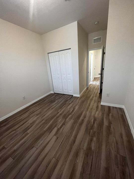 For Rent: $2,750 (3 beds, 2 baths, 1537 Square Feet)