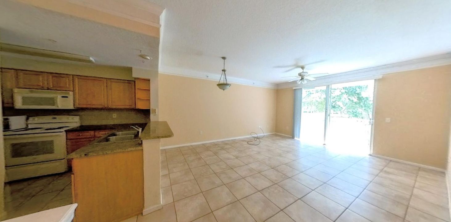 For Rent: $2,995 (3 beds, 2 baths, 1362 Square Feet)