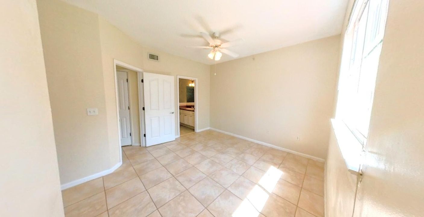 For Rent: $2,995 (3 beds, 2 baths, 1362 Square Feet)