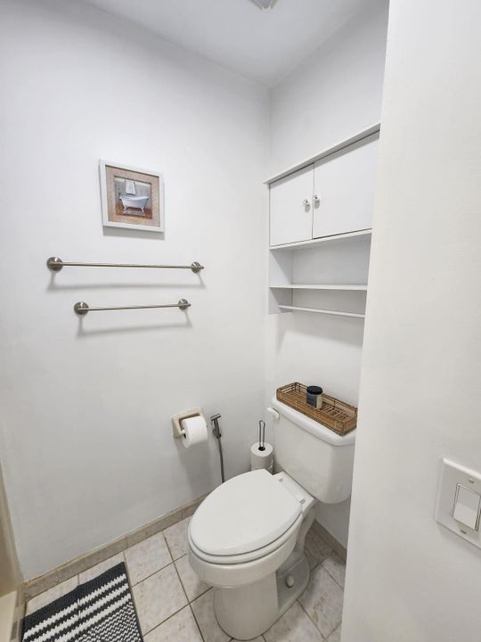 For Sale: $375,000 (3 beds, 2 baths, 1572 Square Feet)