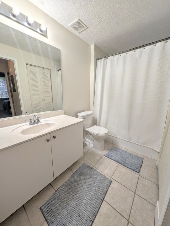 For Rent: $2,300 (1 beds, 1 baths, 596 Square Feet)