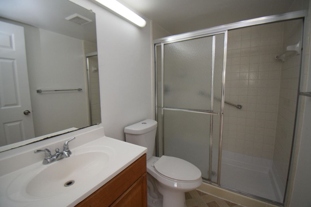 For Rent: $1,900 (2 beds, 2 baths, 1005 Square Feet)