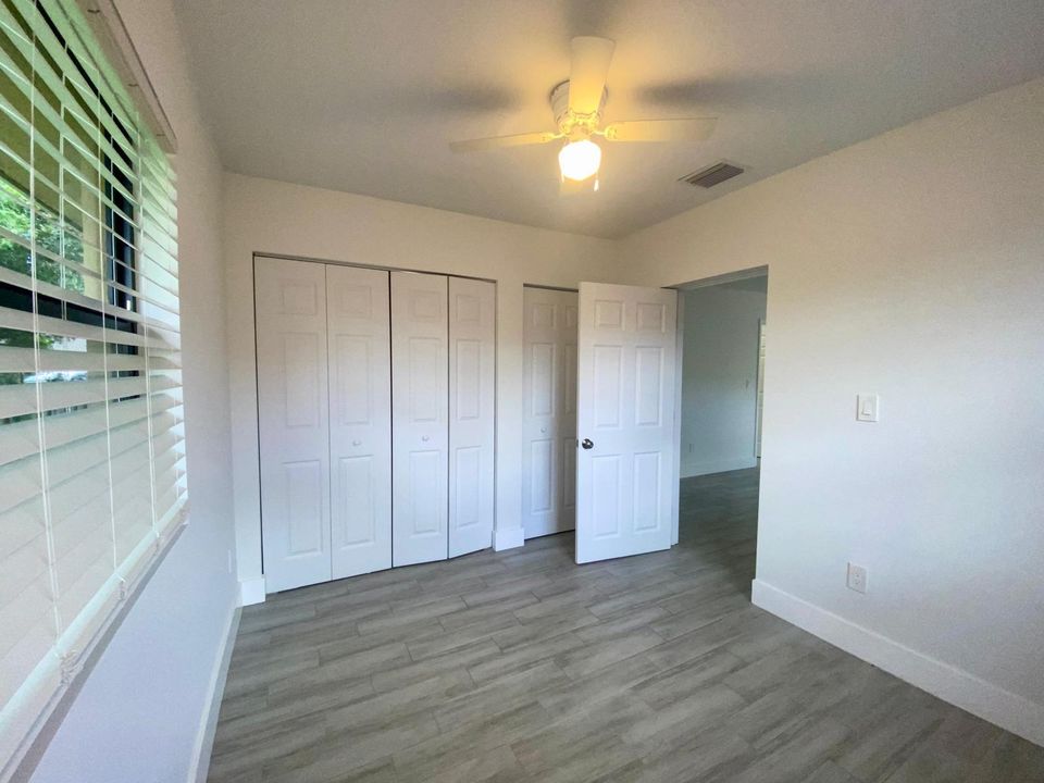 For Rent: $2,800 (3 beds, 2 baths, 1235 Square Feet)