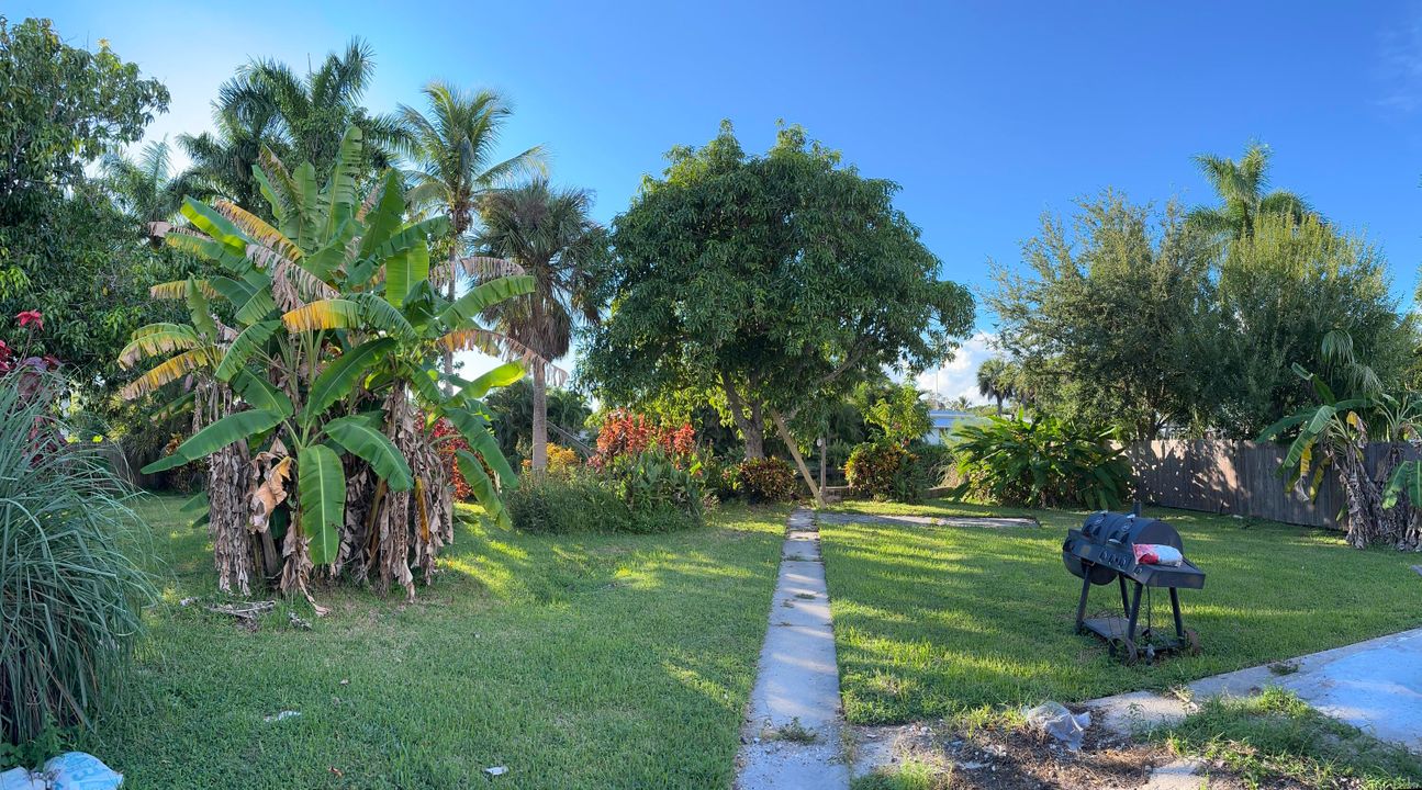 For Sale: $425,000 (3 beds, 2 baths, 1501 Square Feet)